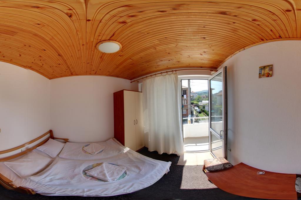 Guest Rooms Grudovi Обзор Номер фото